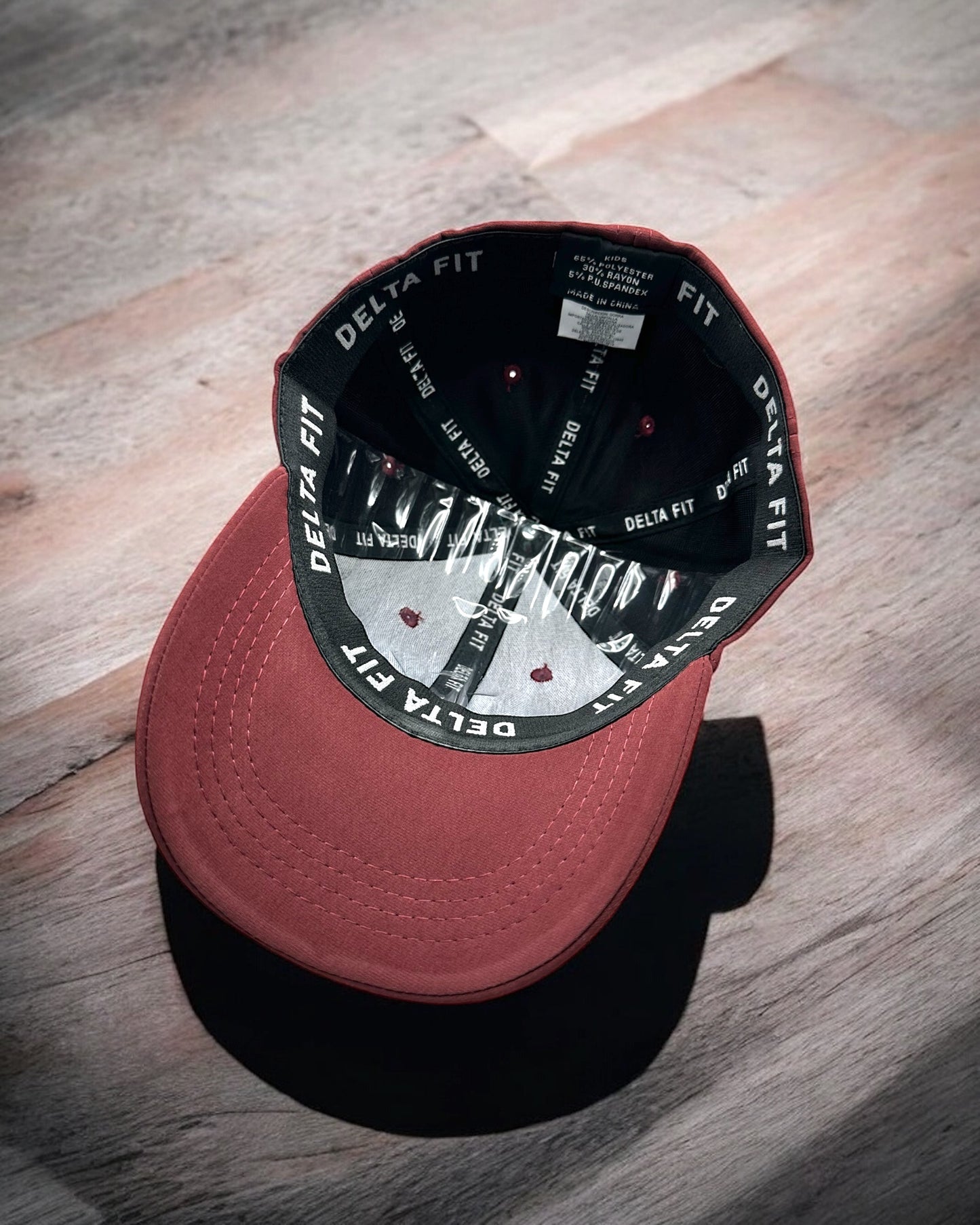 Gorra de Patera Rosa Color Rojo Vino - Delta Fit