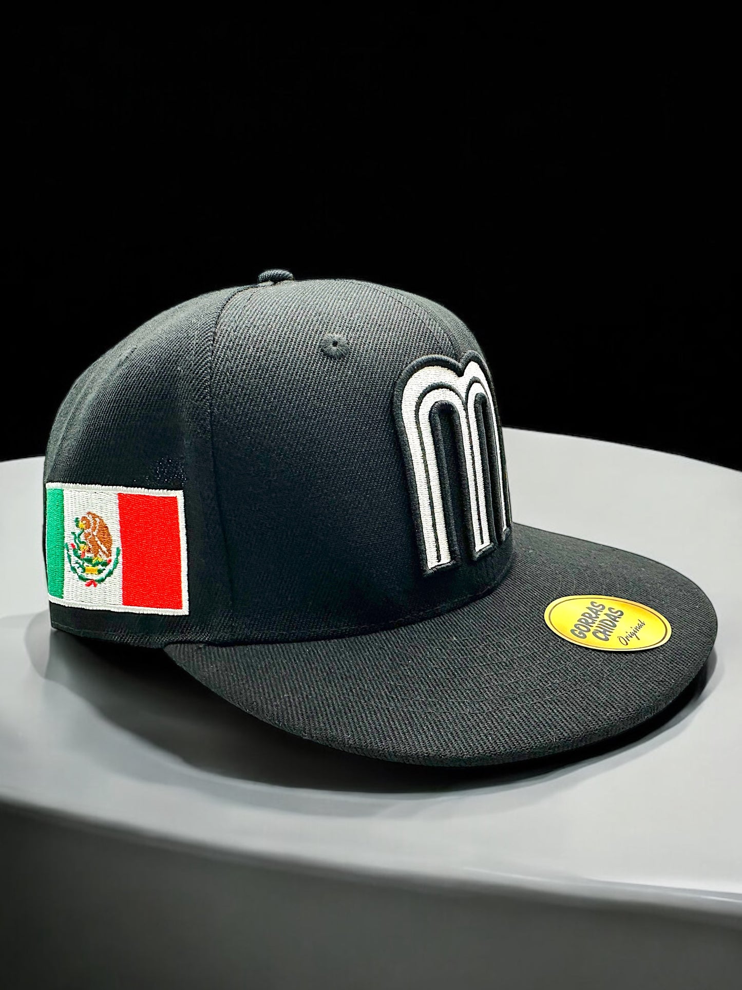 Gorra de Mexico color Negra con Blanco
