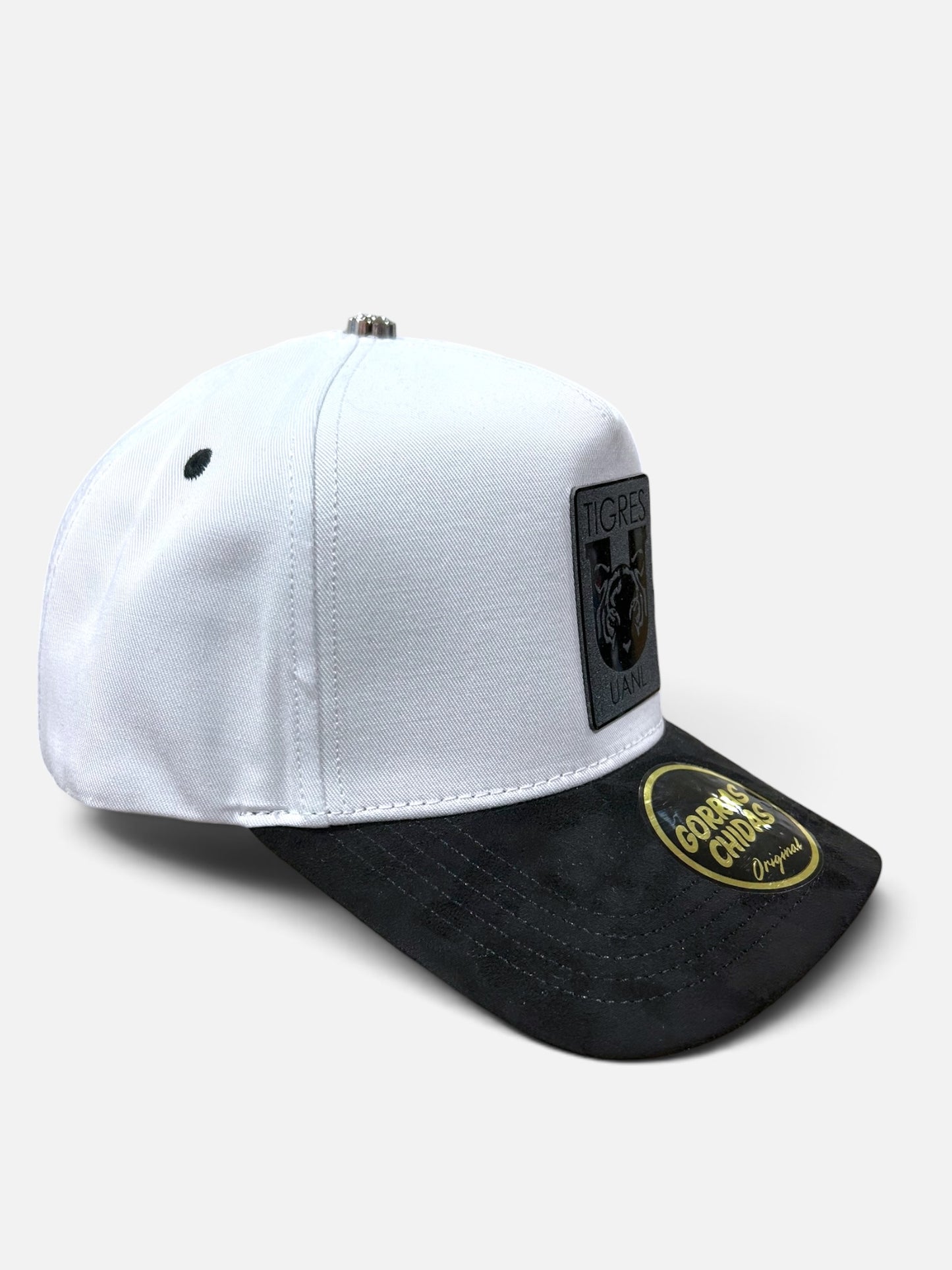 “Tigres” UANL in White/Black with Black Plate