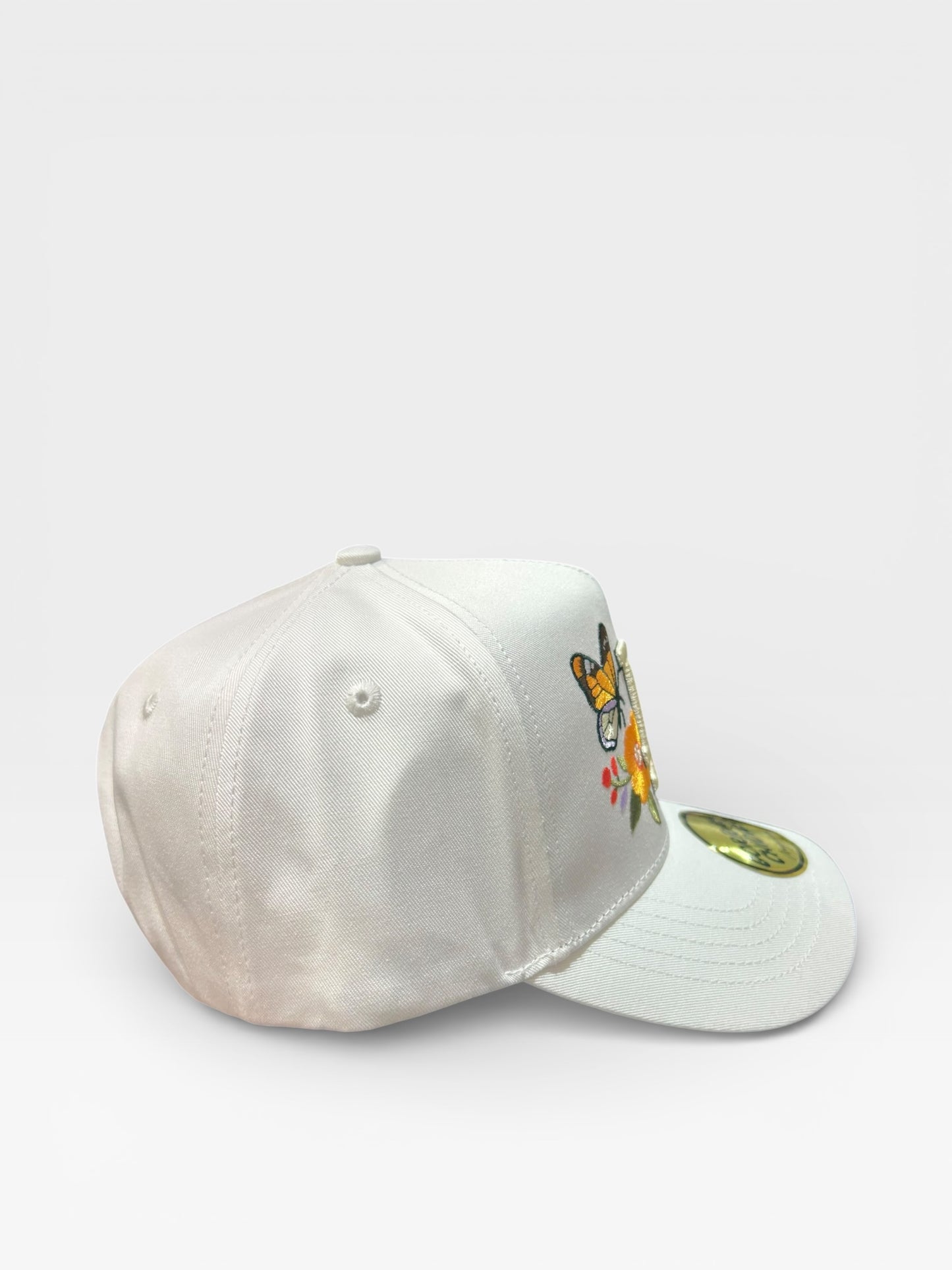 LA - Hat with Spring Flowers and Butterfly Embroidery