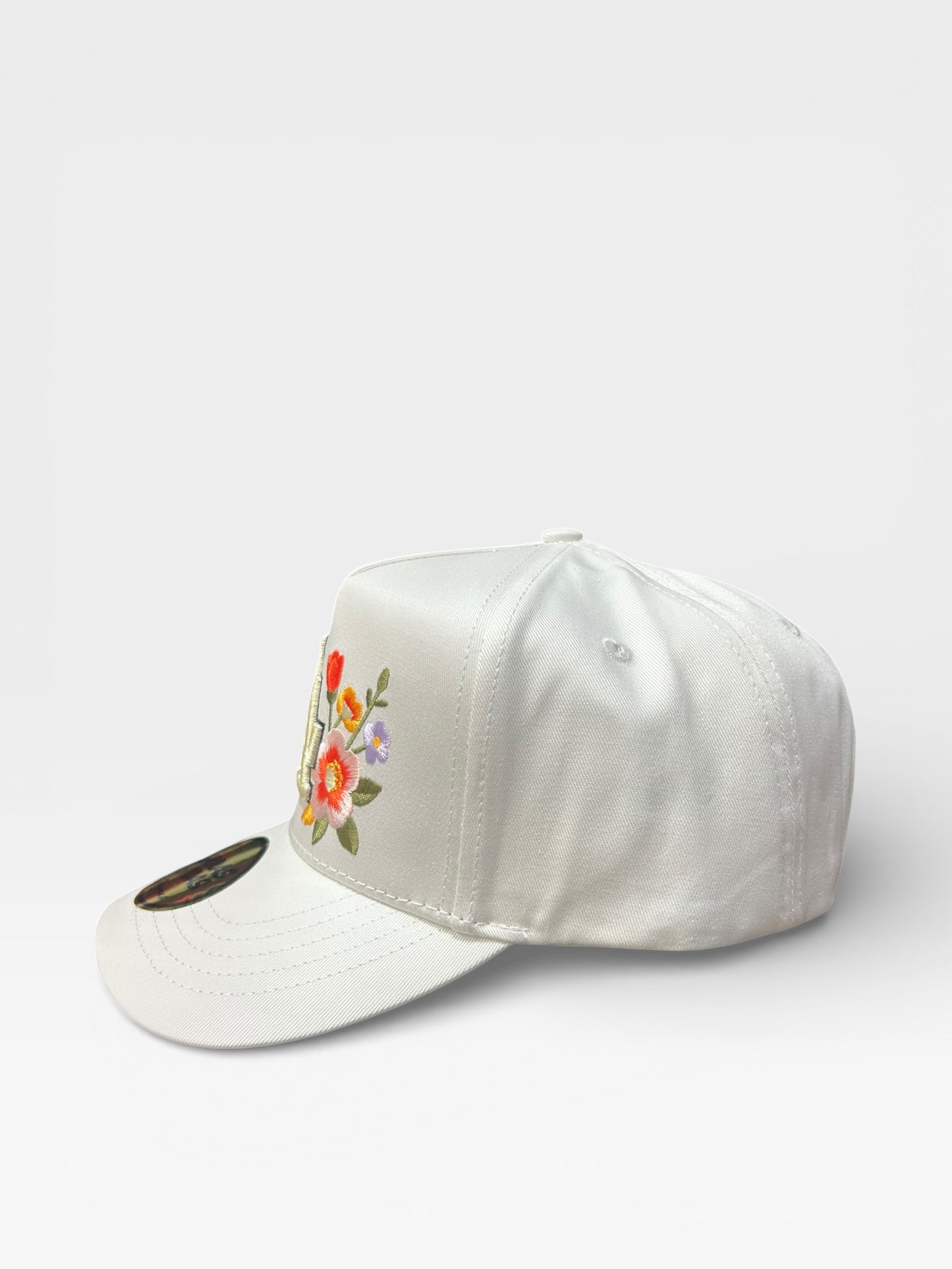LA - Hat with Spring Flowers and Butterfly Embroidery